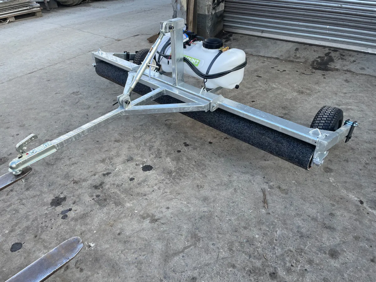 New McConnell 8FT Weedlicker - Image 1