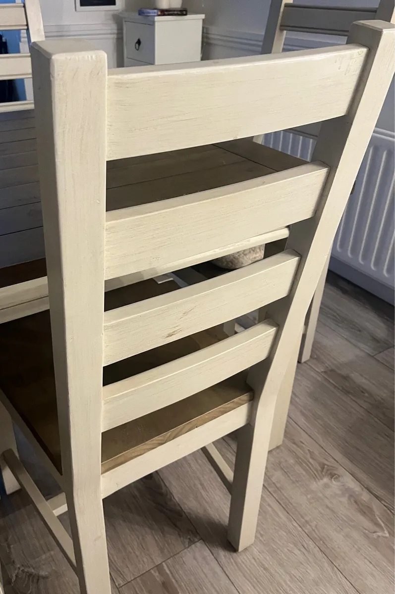 Table and 6 chairs - Image 4