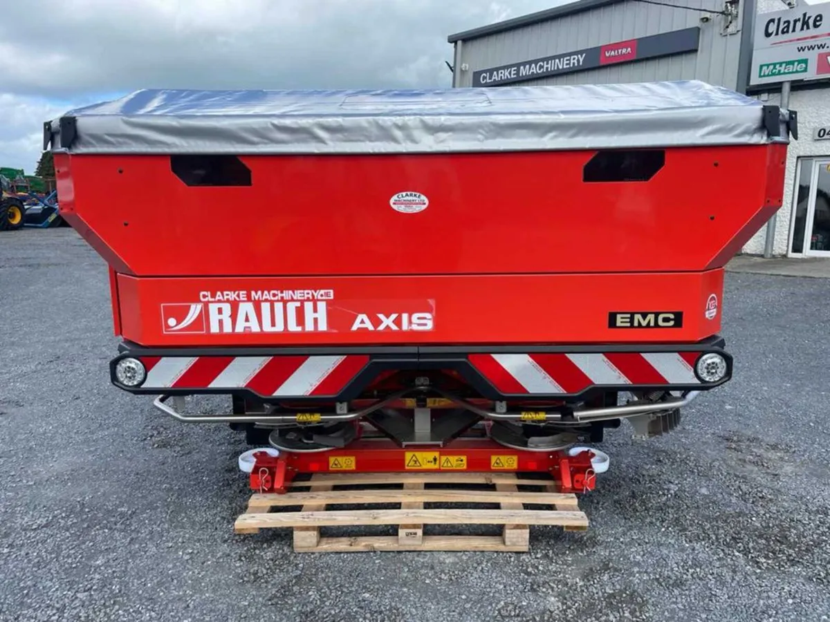 Rauch Fertilizer Spreaders Model to Suit You !!! - Image 1