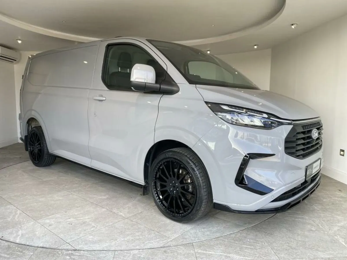 Ford Transit Custom 320 L1  FWD 2.0 EcoBlue 136ps - Image 1