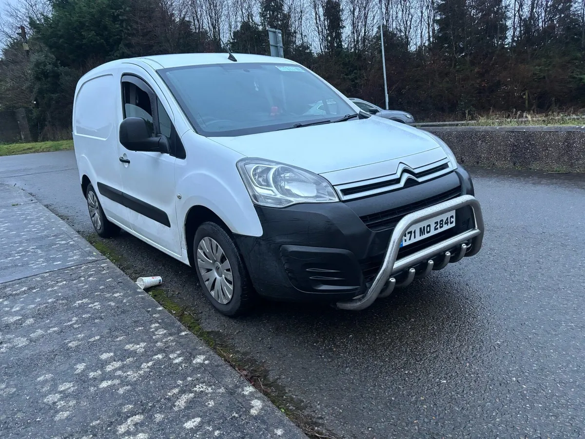 Citreon berlingo DOE & TAX 3 seats - Image 1