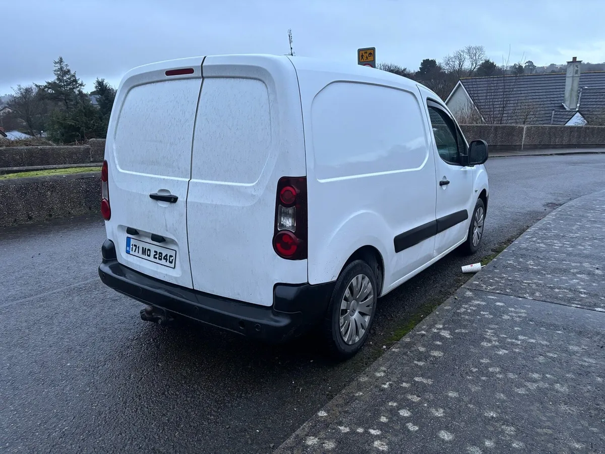 Citreon berlingo DOE & TAX 3 seats - Image 2