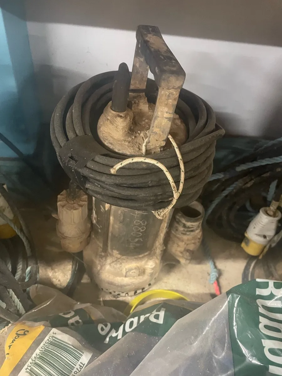 Water pumps - Image 3