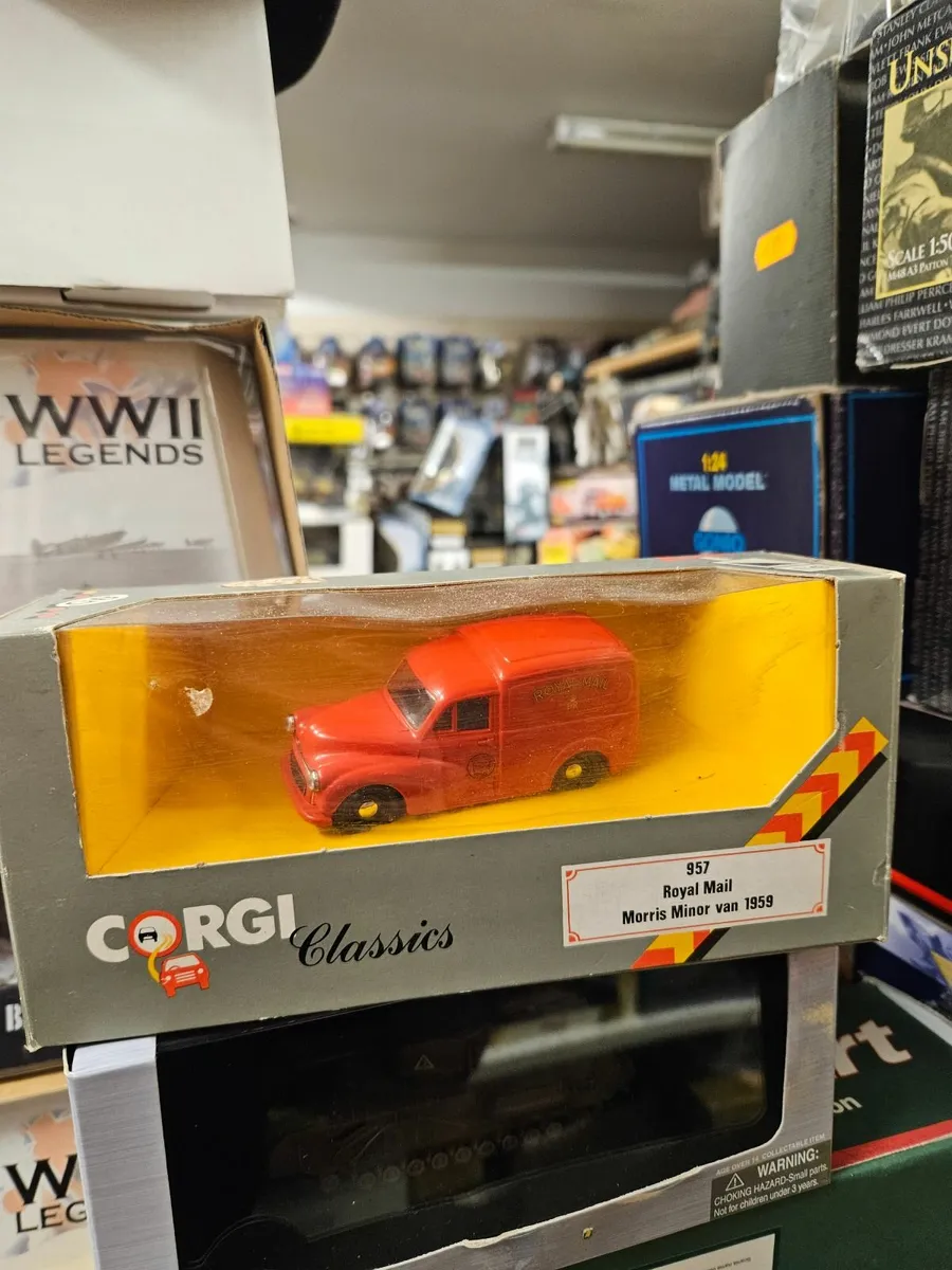 Corgi Morris Minor Royal Mail Van