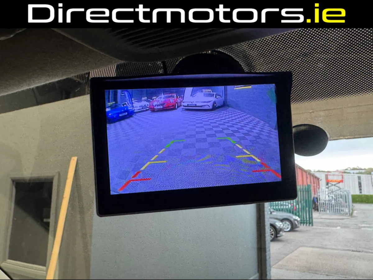 Volkswagen Transporter CAMPER - Image 4