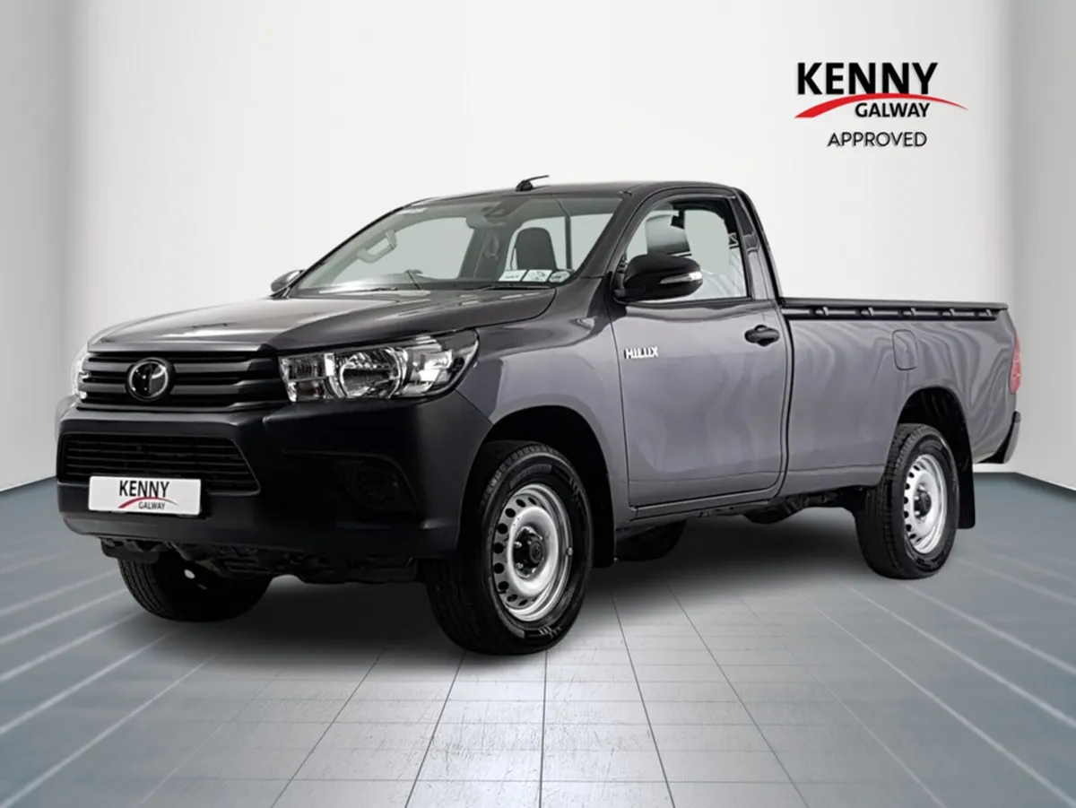 Toyota Hilux 2.4 DLX SINGLE CAB 2DR - Image 3