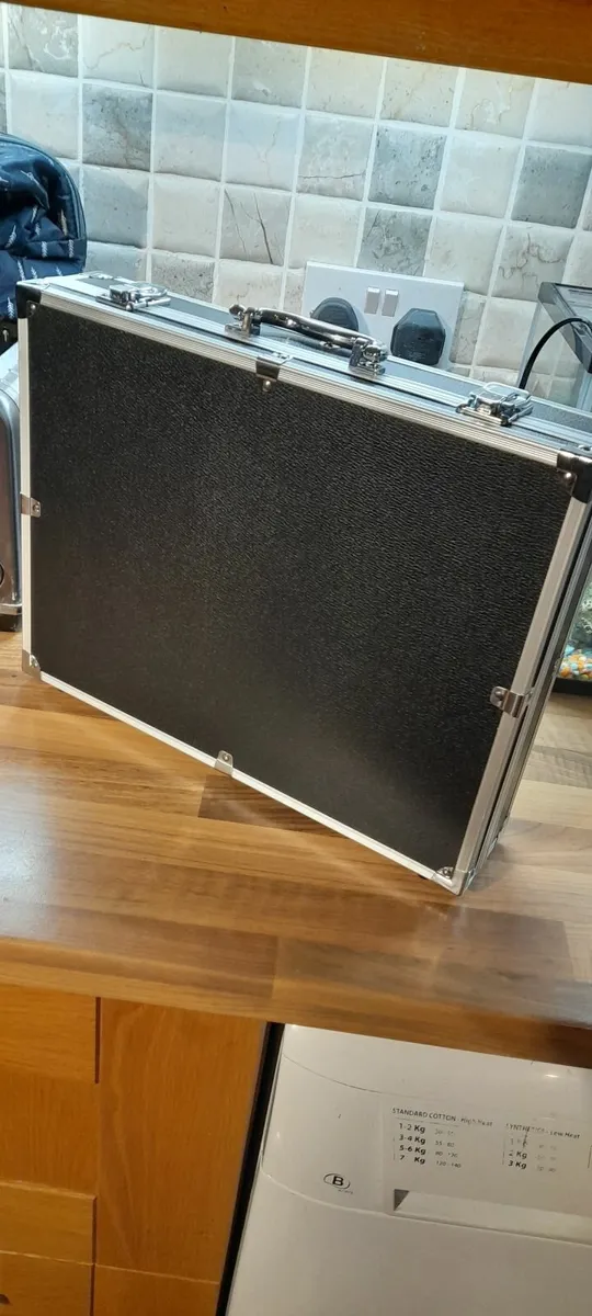 Shure qlxd4 wireless microphone - Image 1