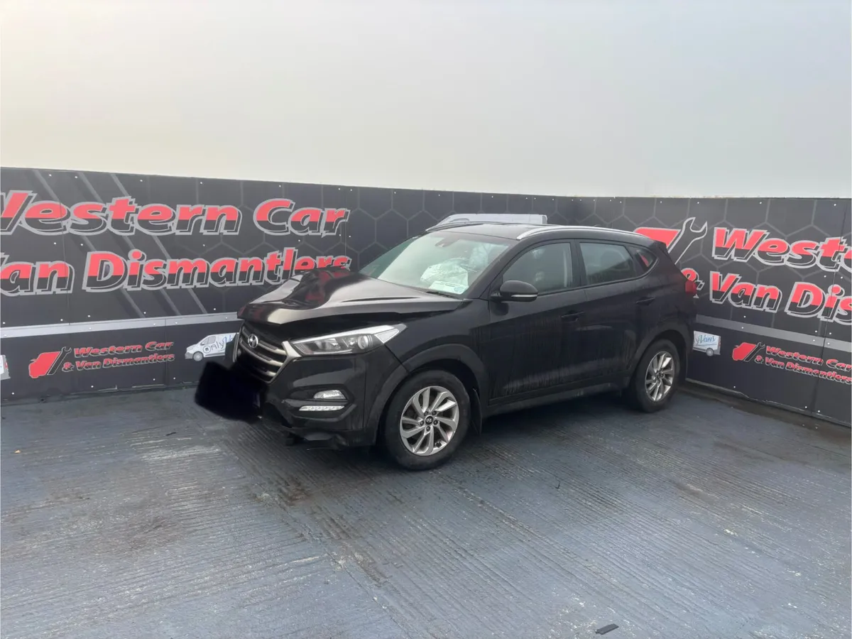 172 Hyundai Tucson 1.7d for dismantling