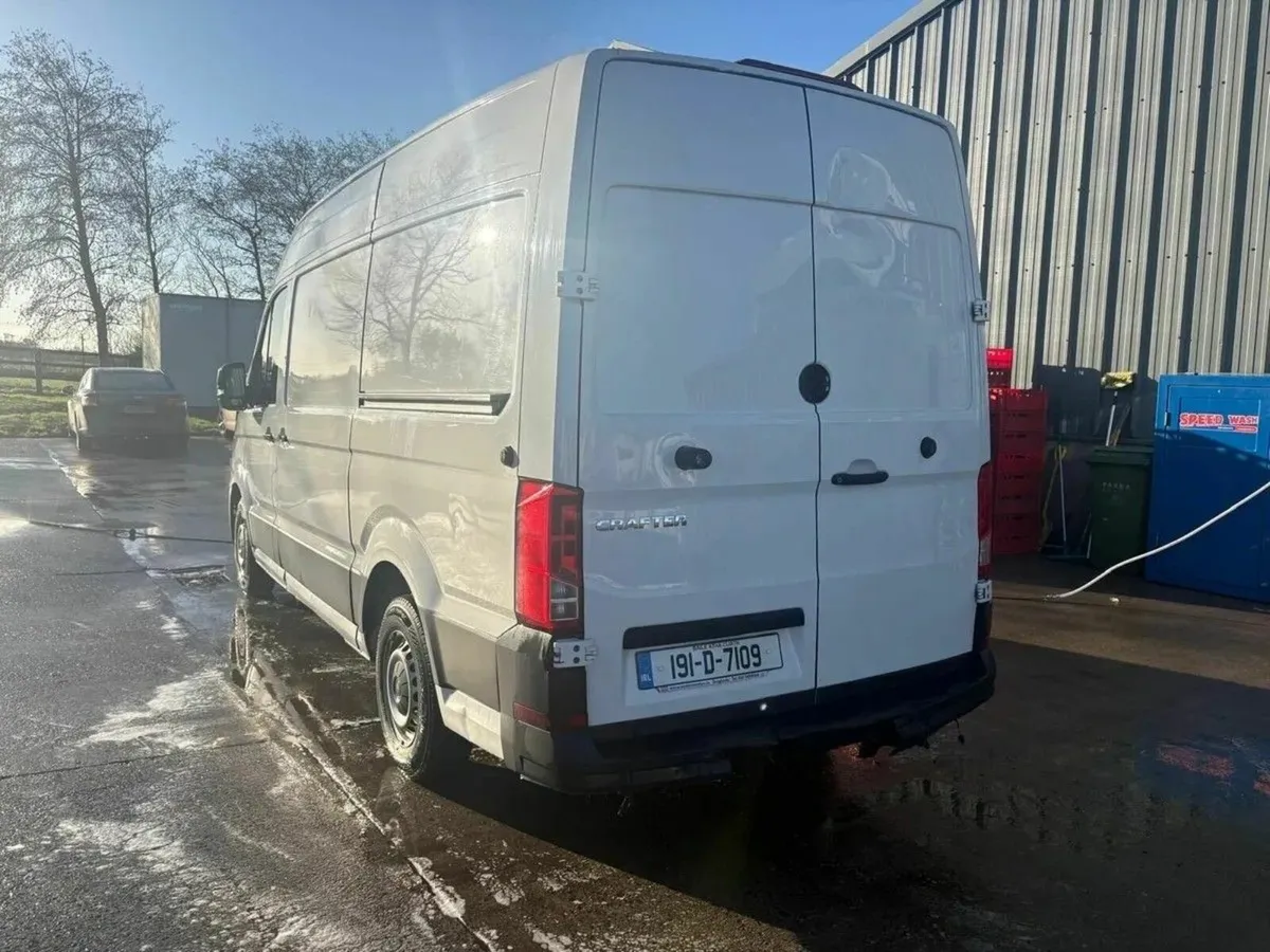 Volkswagen Crafter 2019 - Image 2