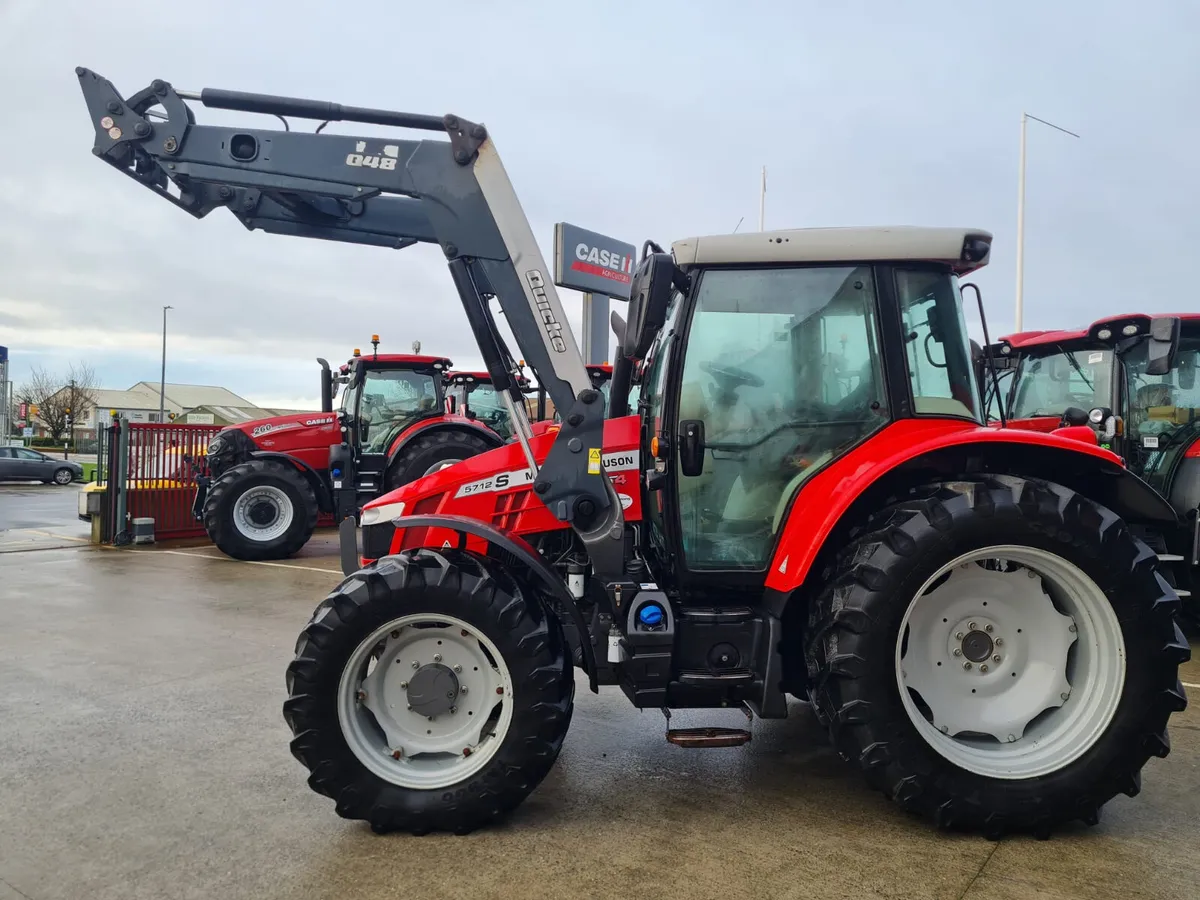 Massey Ferguson 5712S - Image 3