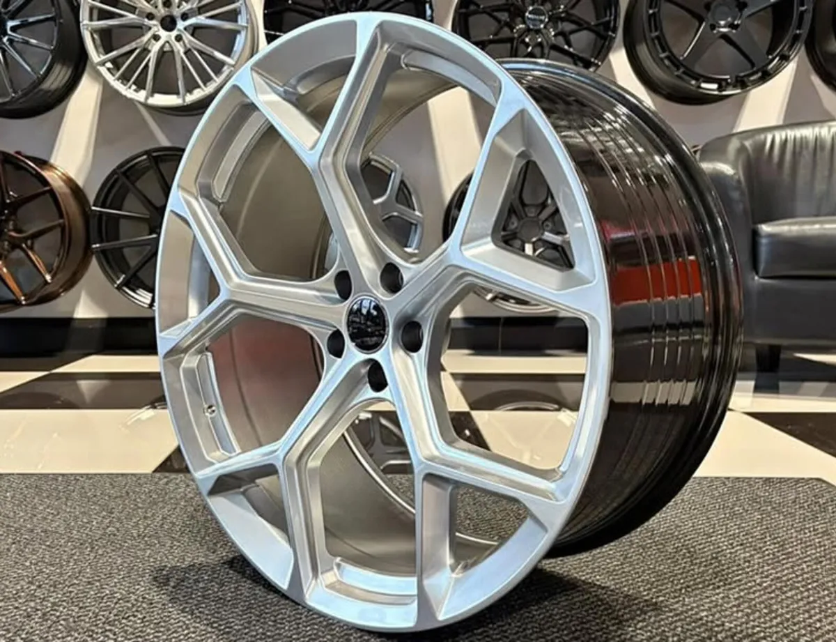 22" TGA 5 Performance Alloys & Tyre Package Q7 - Image 2