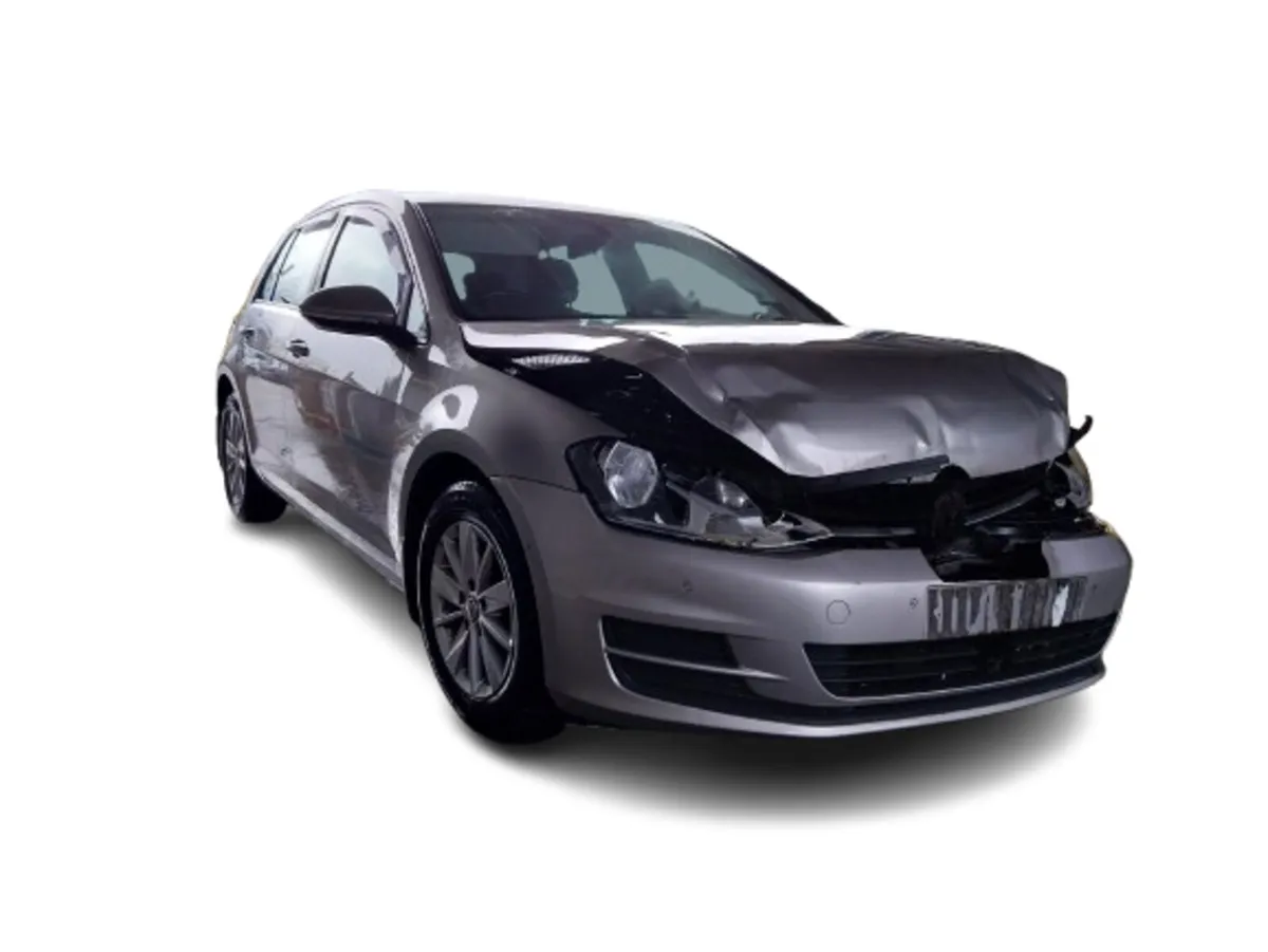 2013 VOLKSWAGEN GOLF For Breaking/Dismantling - Image 1