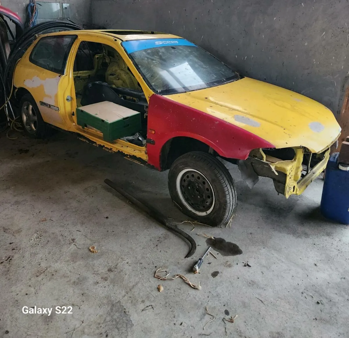 Eg Civic shell and parts - Image 1