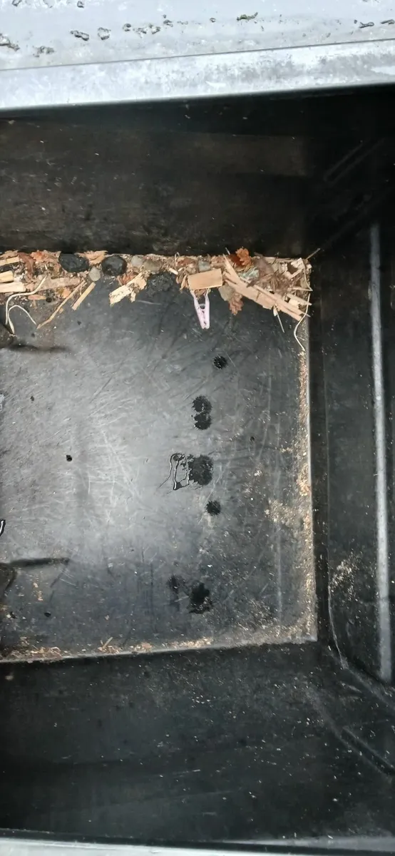 coal bunker - Image 1