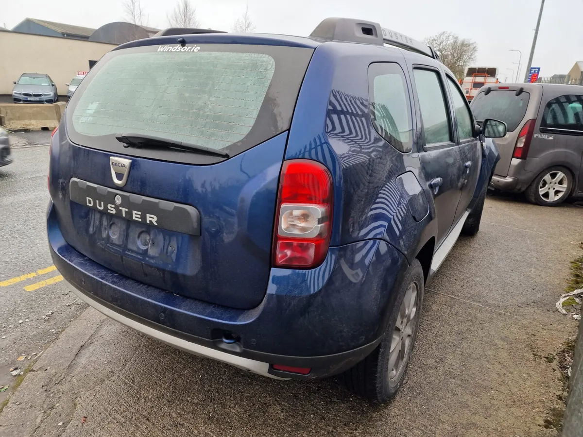 18 DACIA DUSTER  1.5 DCI  AUTO FOR BREAKING - Image 4