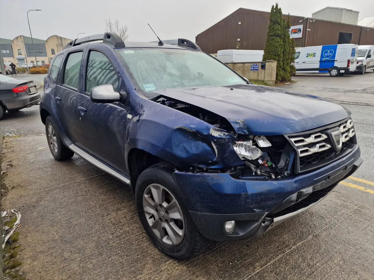 18 DACIA DUSTER  1.5 DCI  AUTO FOR BREAKING - Image 1