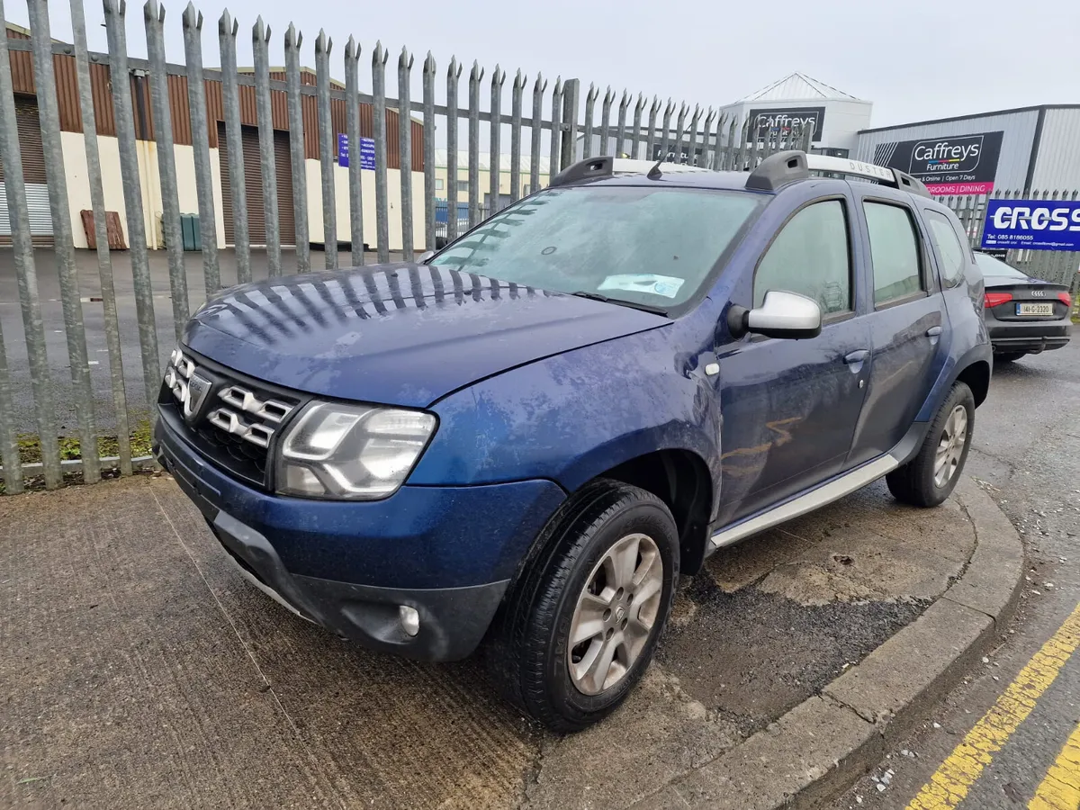 18 DACIA DUSTER  1.5 DCI  AUTO FOR BREAKING - Image 2
