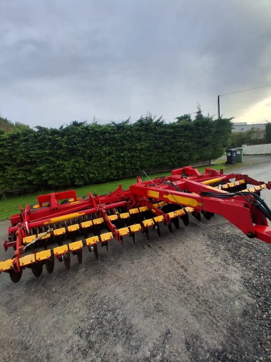 Vaderstad Carrier - Image 1