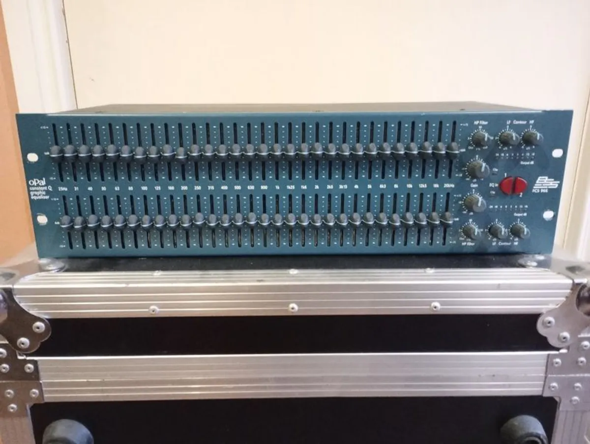 BSS Opal graphic equaiiser - Image 1