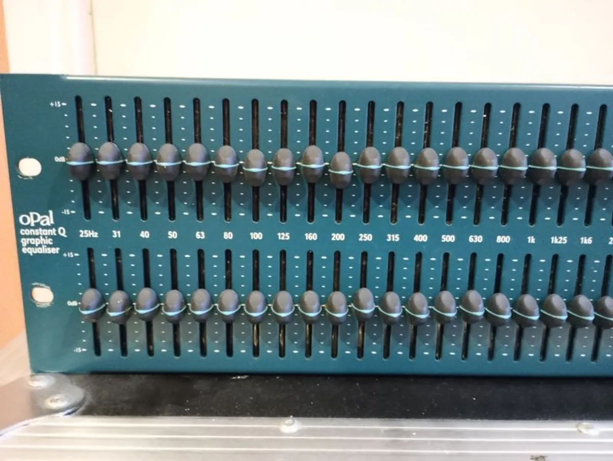 BSS Opal graphic equaiiser - Image 3