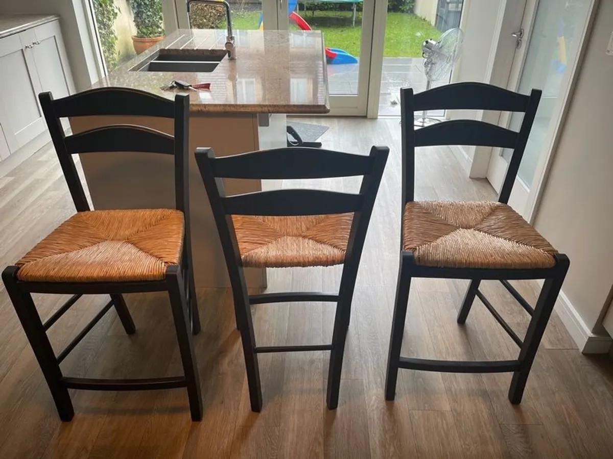 Kitchen island bar stools - Image 3