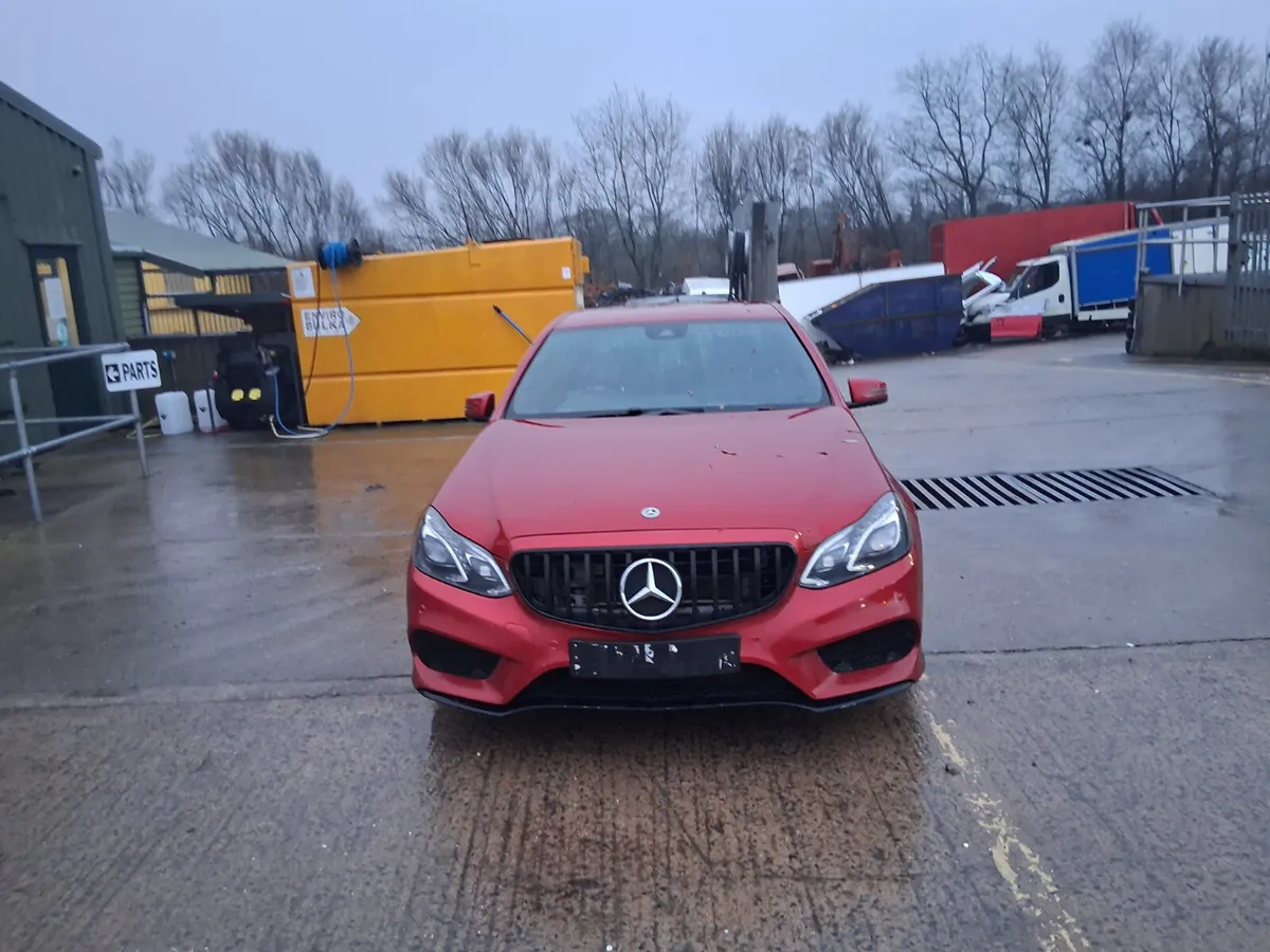 14 MERCEDES E-CLASS  350 AMG  (for parts only) - Image 3