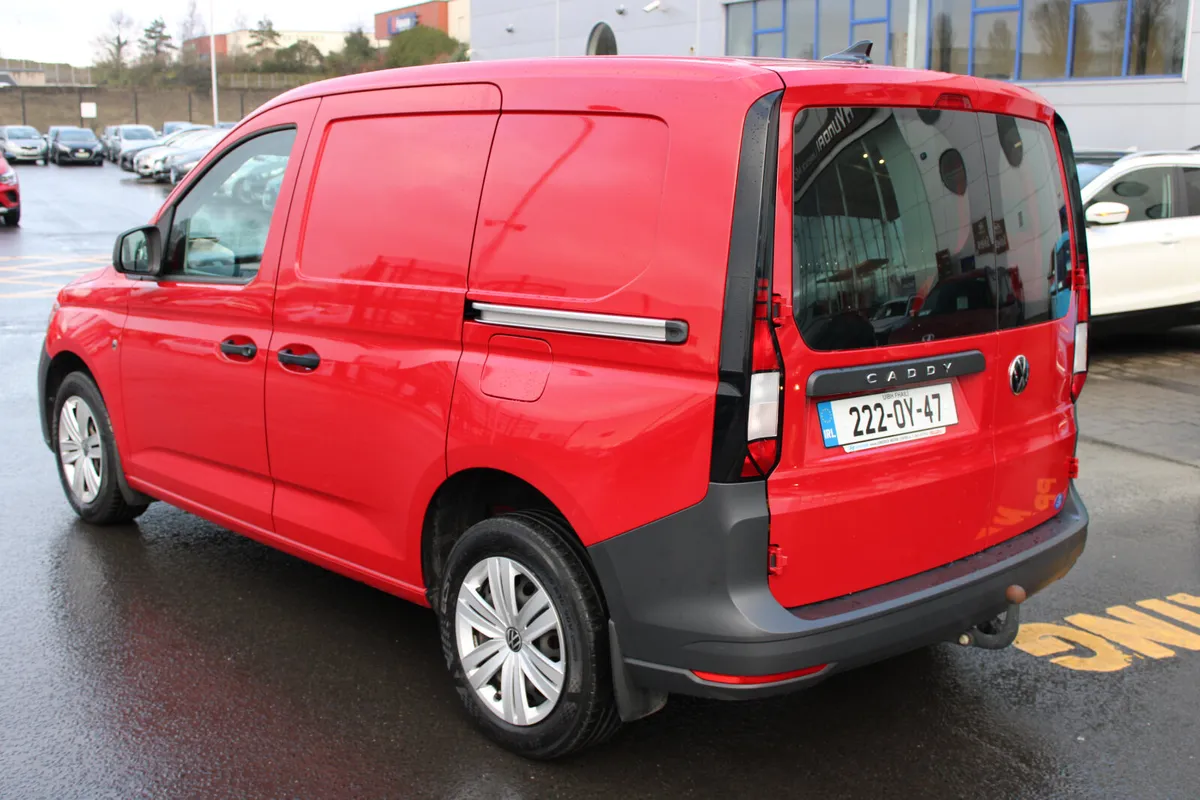 Volkswagen Caddy 2022 - Image 3