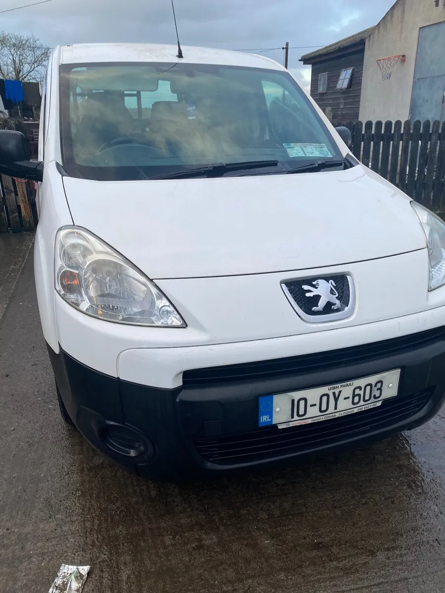 Peugeot Partner 2010 - Image 1