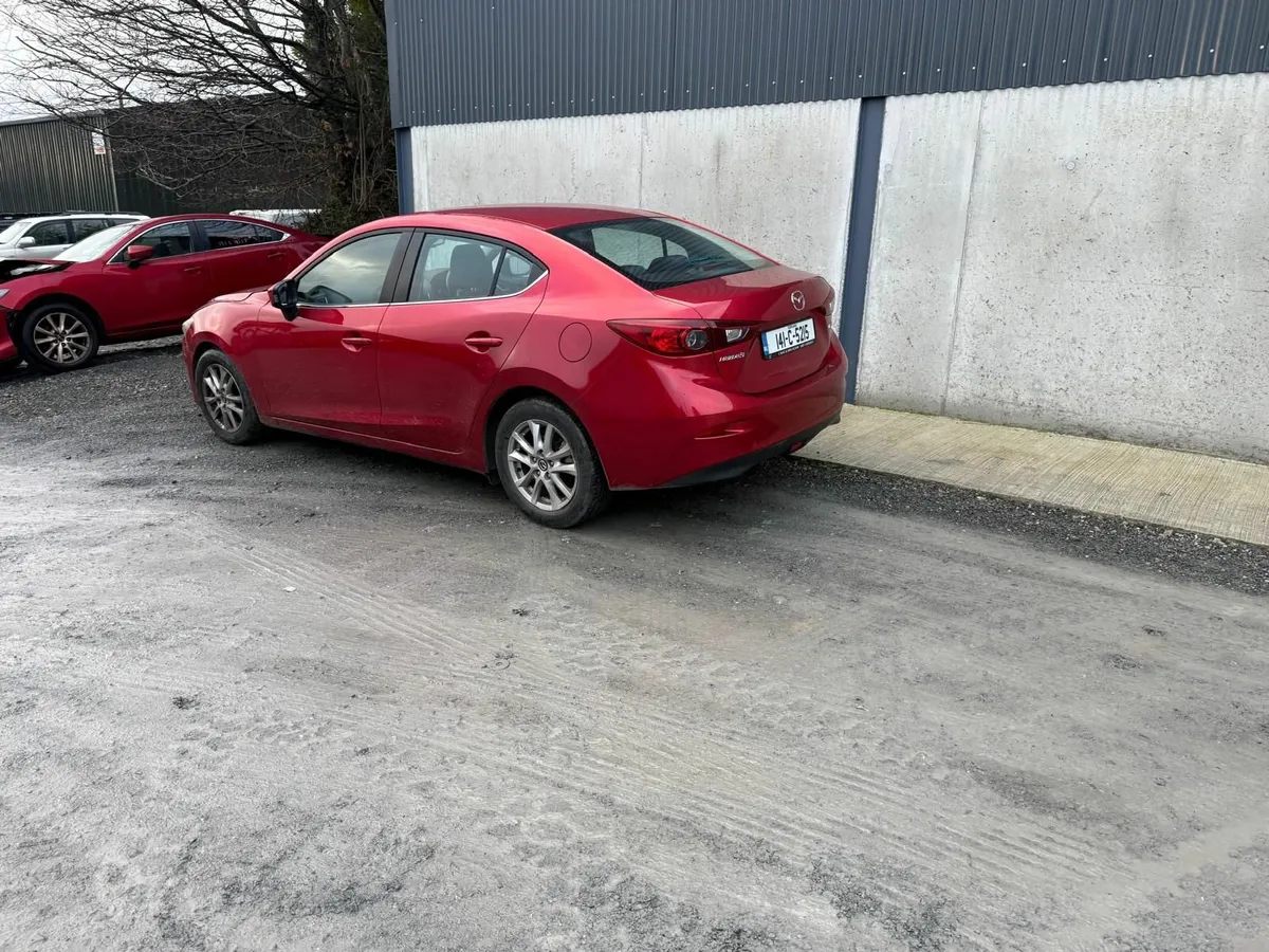 2014 Mazda 3 Diesel - Image 3
