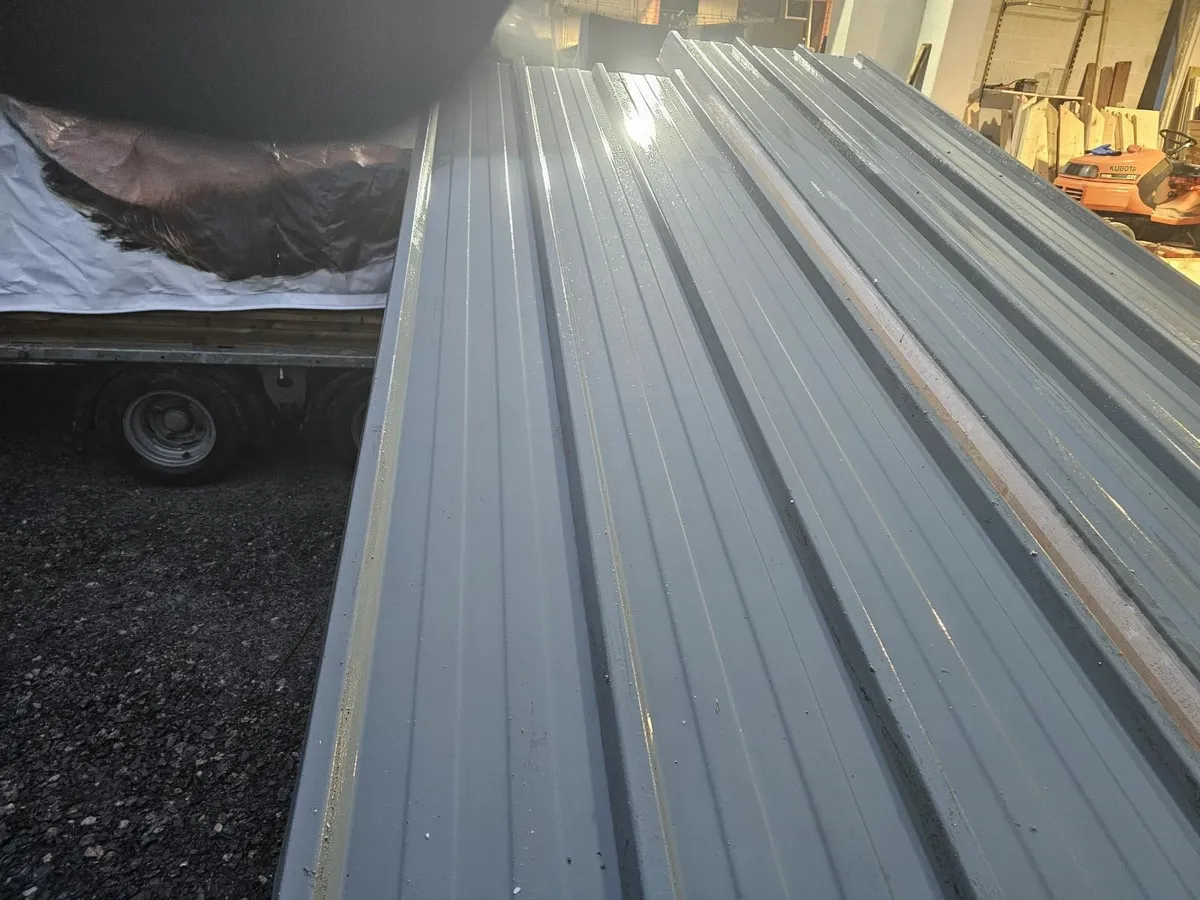 Roof sheeting - Image 1