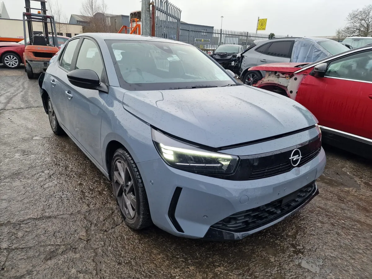 25 OPEL CORSA  ELEGANCE 1.2 P FOR BREAKING - Image 1