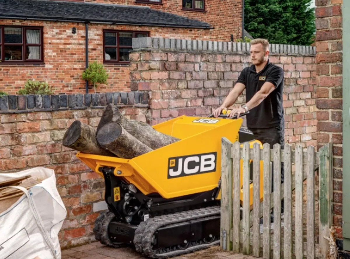 JCB Diesel Step Dumpster - Image 2