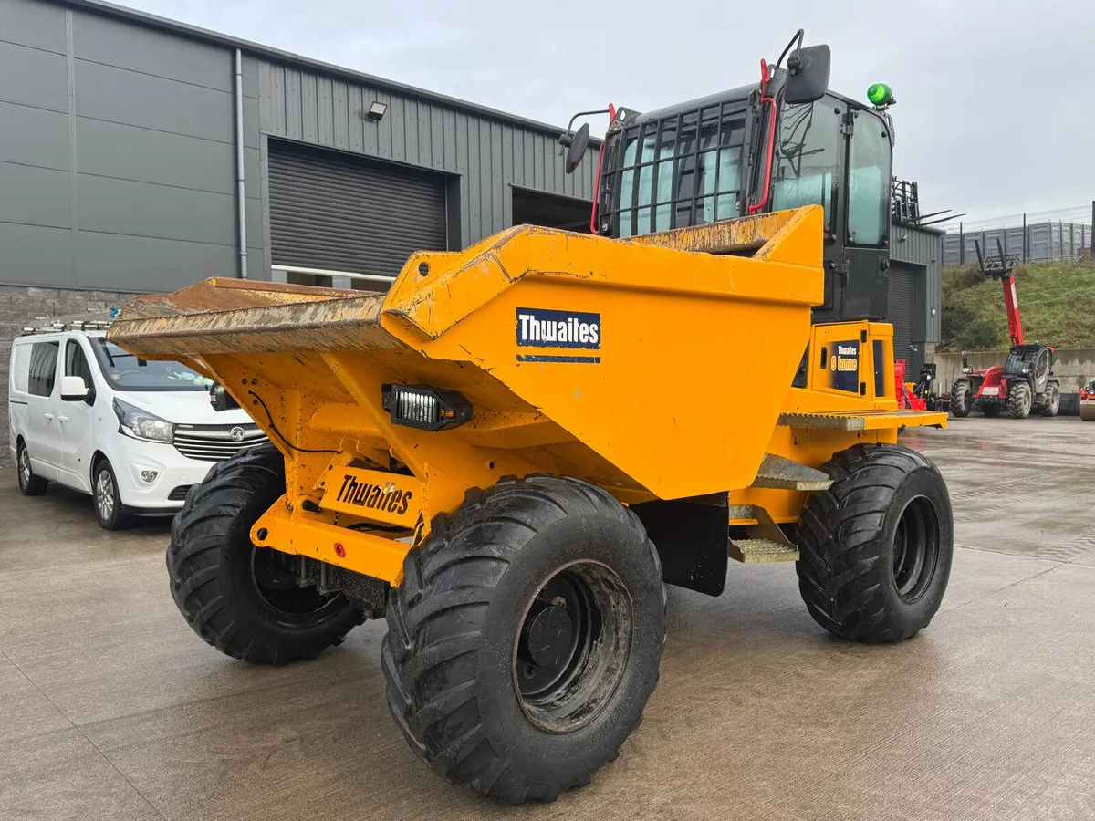 THWAITES 9TON CABBED CHOICE - Image 4