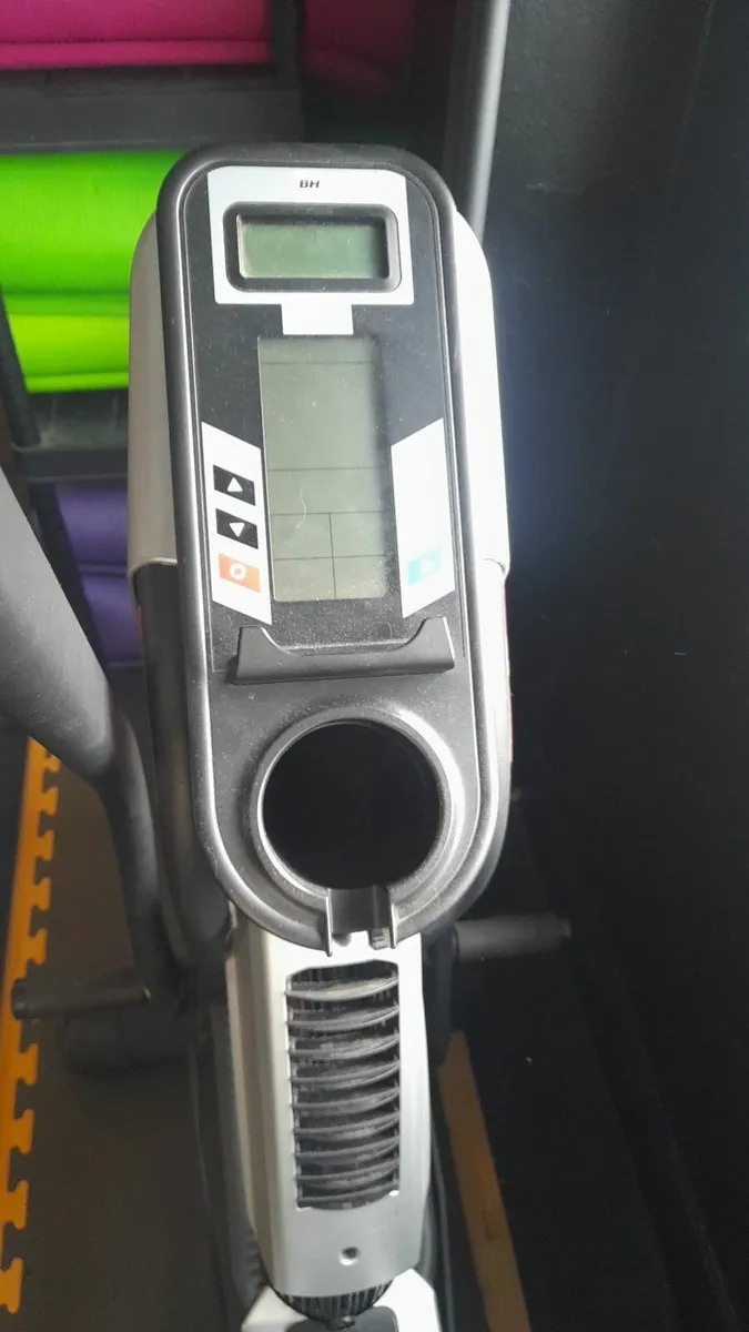 Exercise bike - Image 3