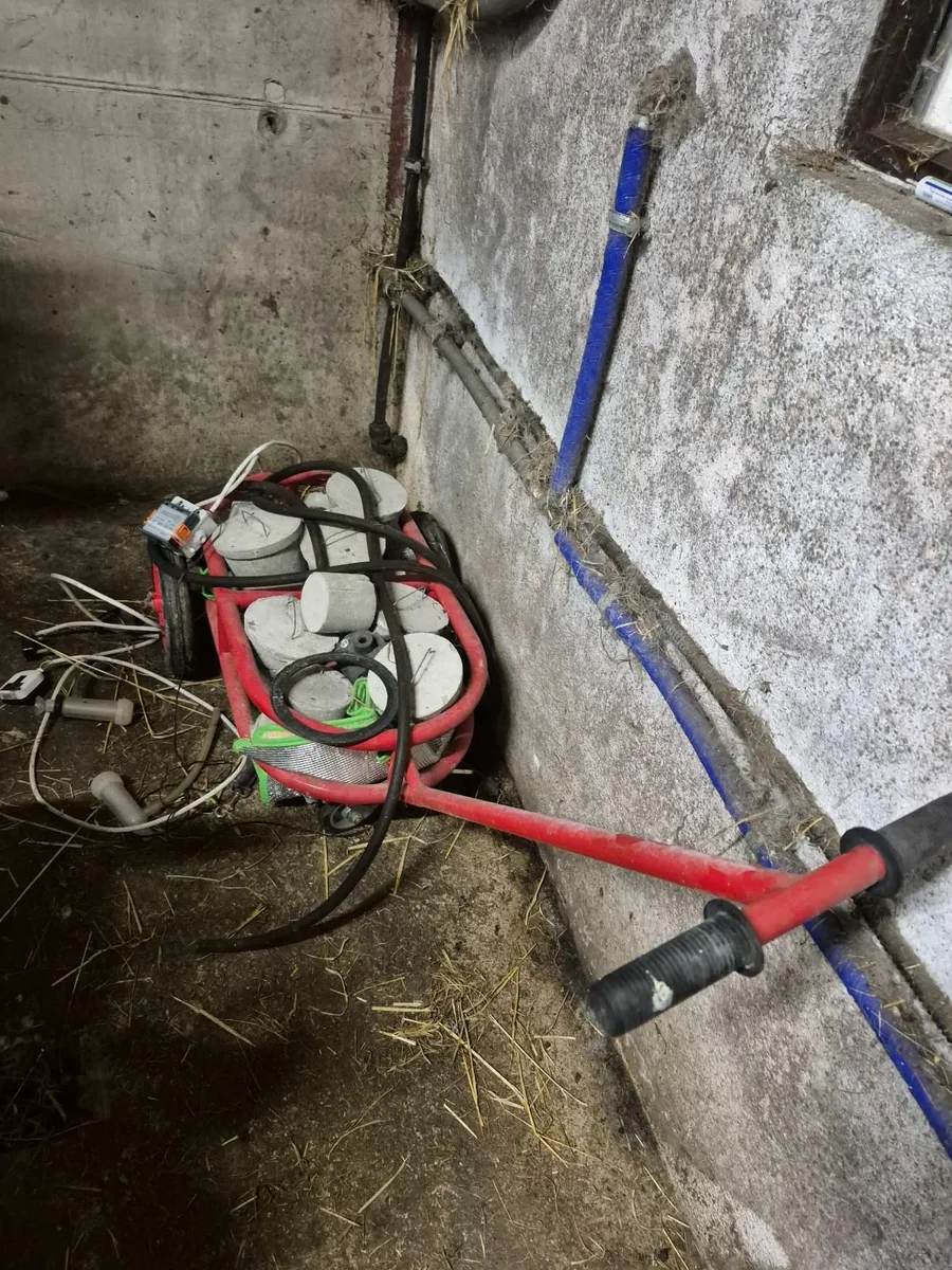 Mobile milking machine - Image 3