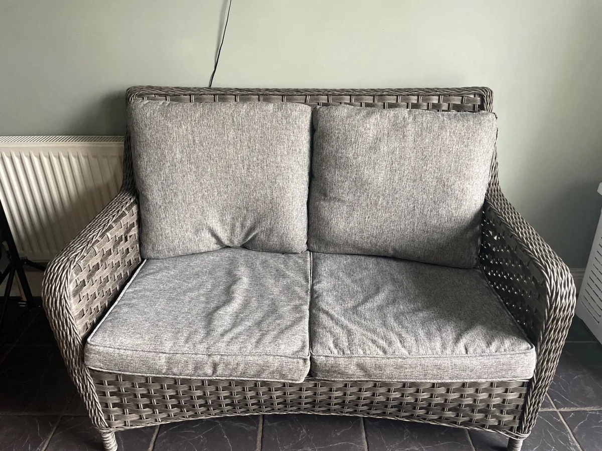 Garden 2 seater couch - Image 1