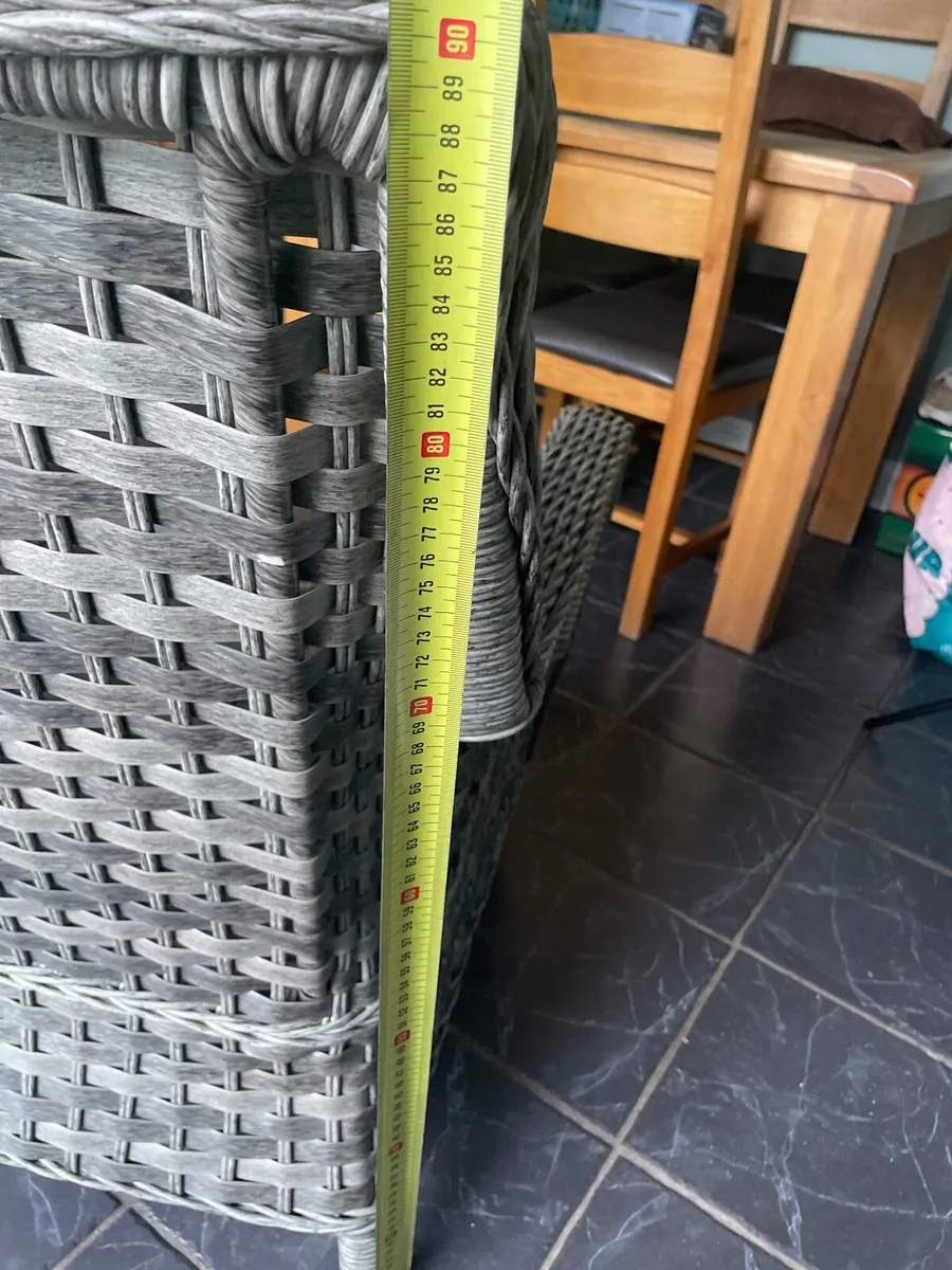 Garden 2 seater couch - Image 3