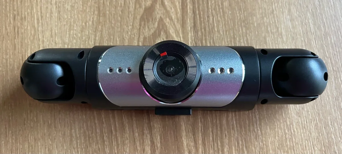 Someone to fit (hardwire) a dash cam - Image 1