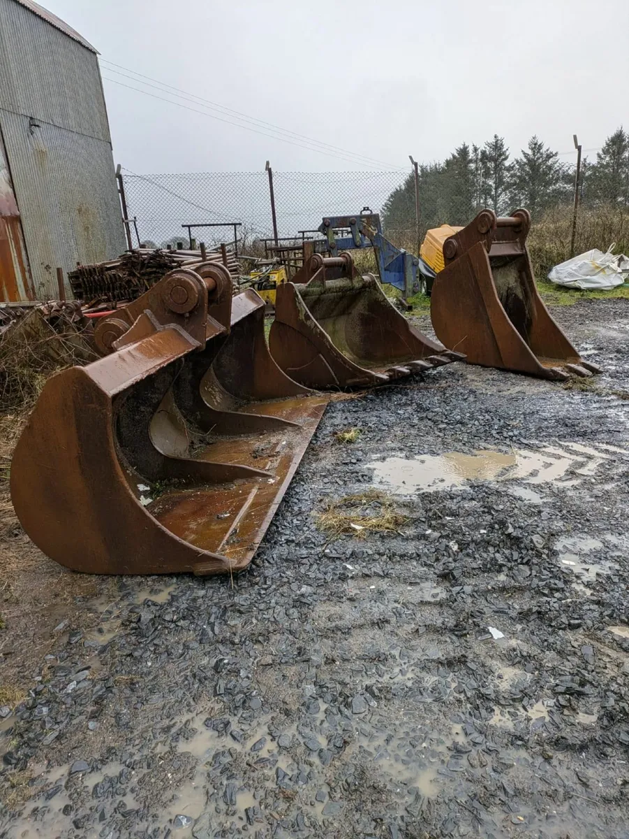 Buckets for Doosan 300 Excavator (30 Ton) - Image 1