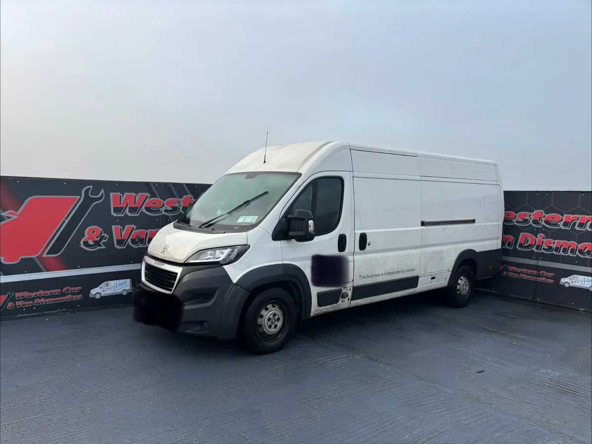 161 Peugeot boxer 2.2 for dismantling