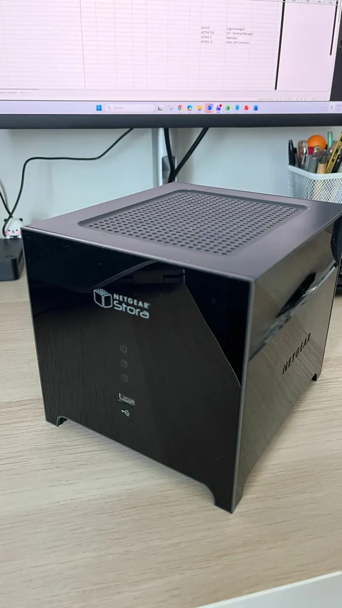 NETGEAR Stora 1TB Home Media Server - Image 1