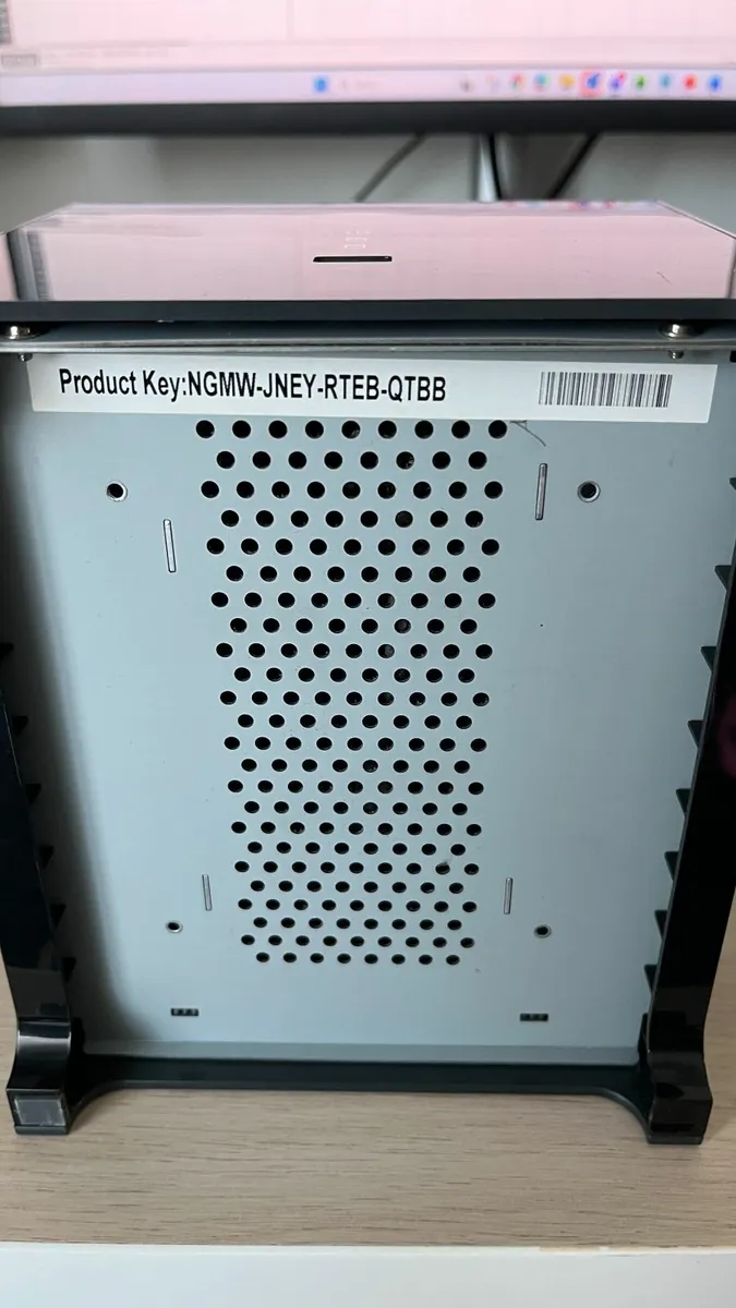 NETGEAR Stora 1TB Home Media Server - Image 3