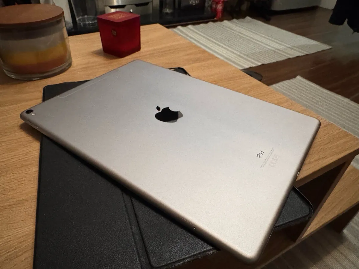 Ipad Pro 12.9 2nd gen 512 Gb WiFi Cellular - Image 2