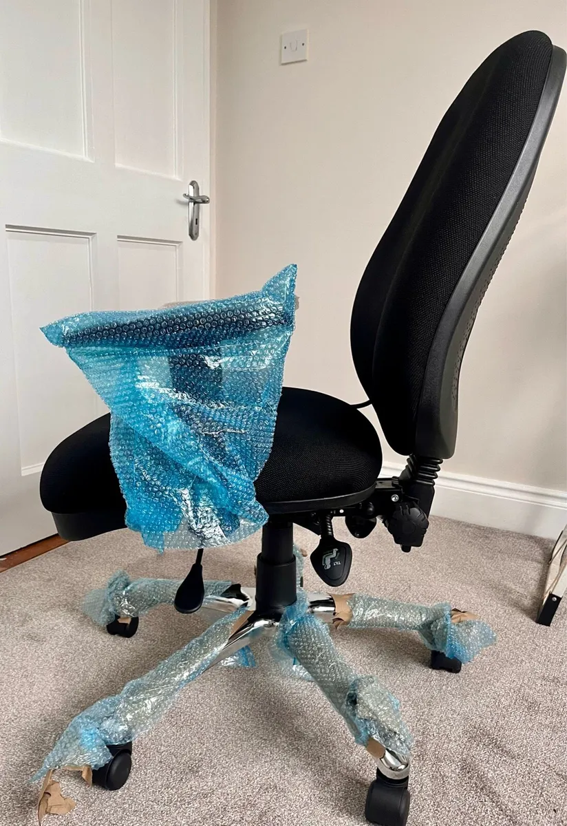 New Office Chair - Image 4