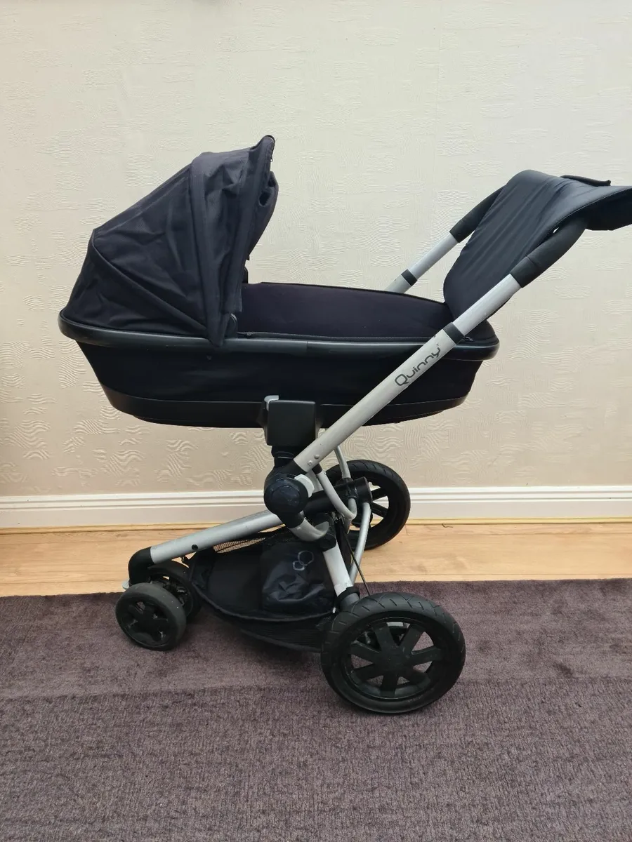 Quinny Buzz Travel System - Image 1