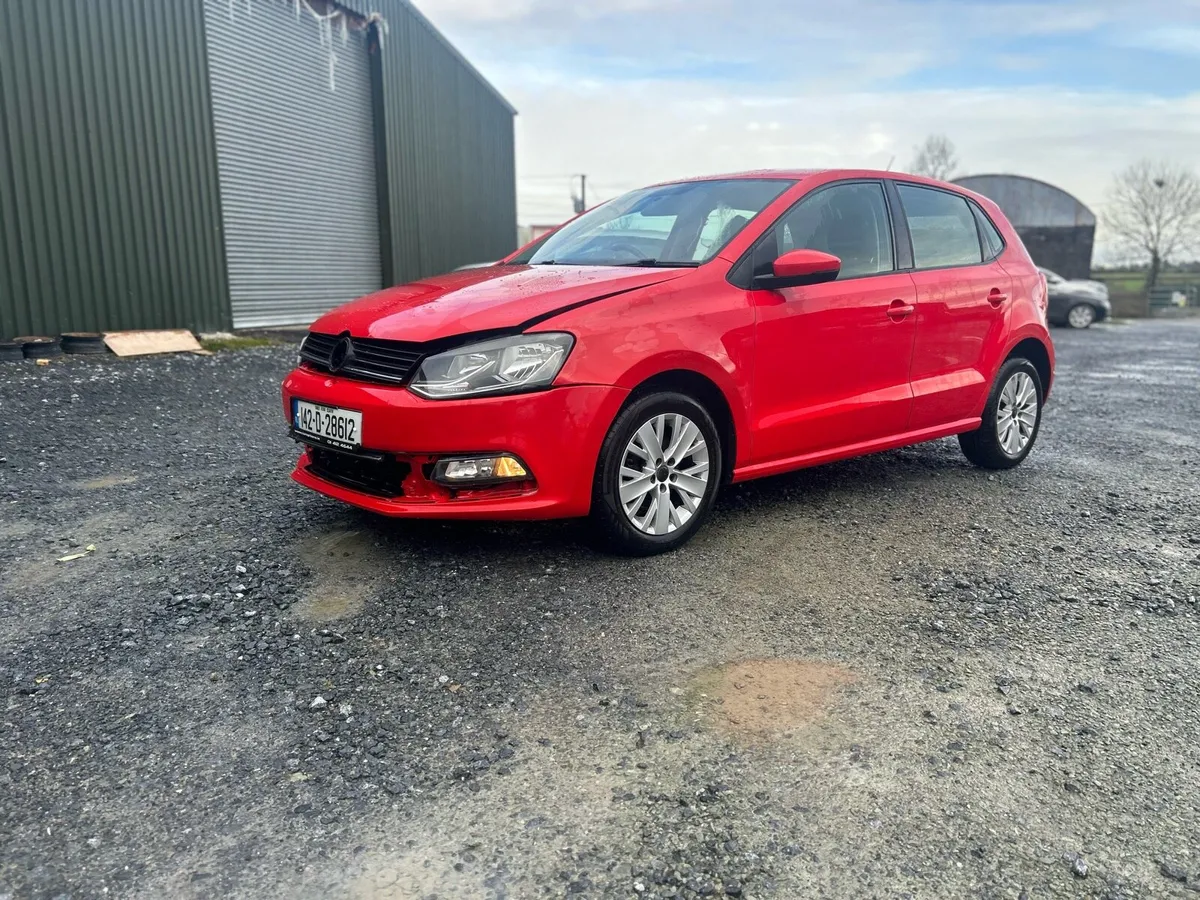 2014 Volkswagen Polo 1 L petrol - Image 4