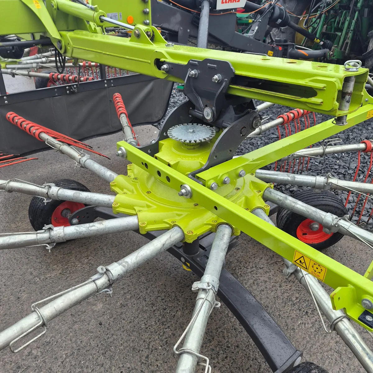 Claas Liner 2700 - Image 4