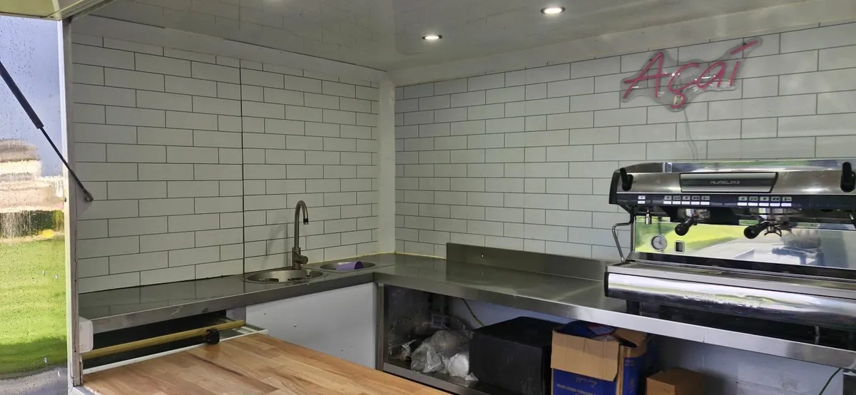 Coffee trailer - Image 3