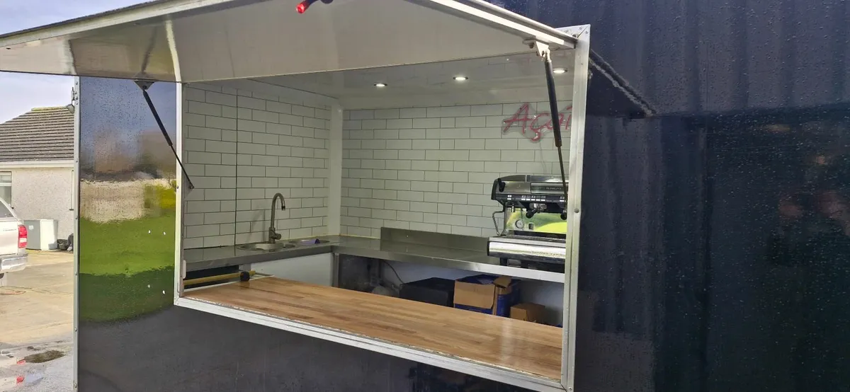 Coffee trailer - Image 4