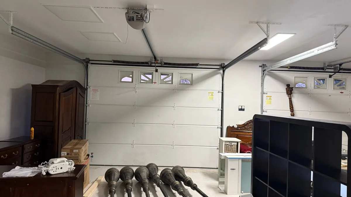 Garage insulated roller door - Image 3